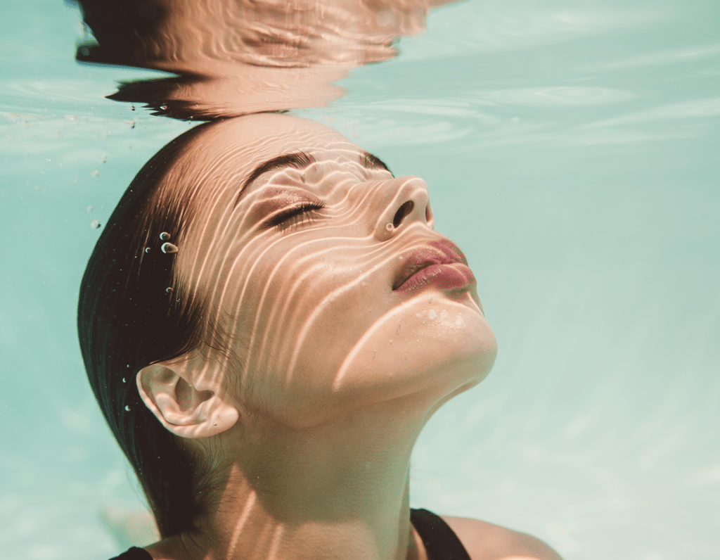 Firefly Schulung unserTRAINING, Beispiel Frau unter Wasser, generiert mit Firefly 5